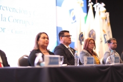 3- Autoridades asistentes a la inauguración.
