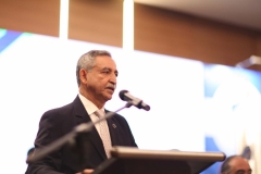 6- Dr. Néstor Castaneda durante acto de inauguración.