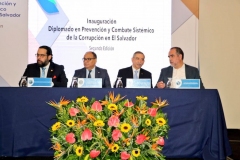 2.  De izquierda a derecha: Lic. Julio Bendek, segundo Magistrado Corte de Cuentas, Lic. Óscar López, Presidente Corte Suprema de Justicia, Dr. Néstor Castaneda Presidente del Tribunal de Ética, Lic. Ricardo Gómez, presidente del Instituto de Acceso a la Información Pública.