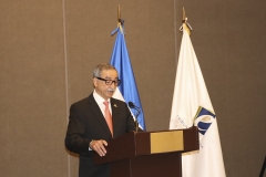 Dr. Néstor Castaneda