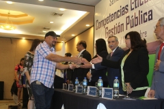 Entrega de reconocimientos a Comisiones de Ética por labor destacada