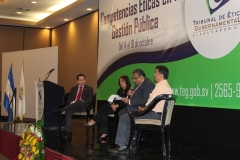 Conversatorio sobre experiencias de integrantes de Comisiones de Ética