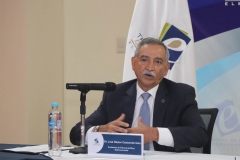 3- Dr. Néstor Castaneda, presidente del TEG.