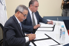 2- Dr. Néstor Castaneda, presidente del TEG, y Lic Ricardo Gómez, presidente IAIP,