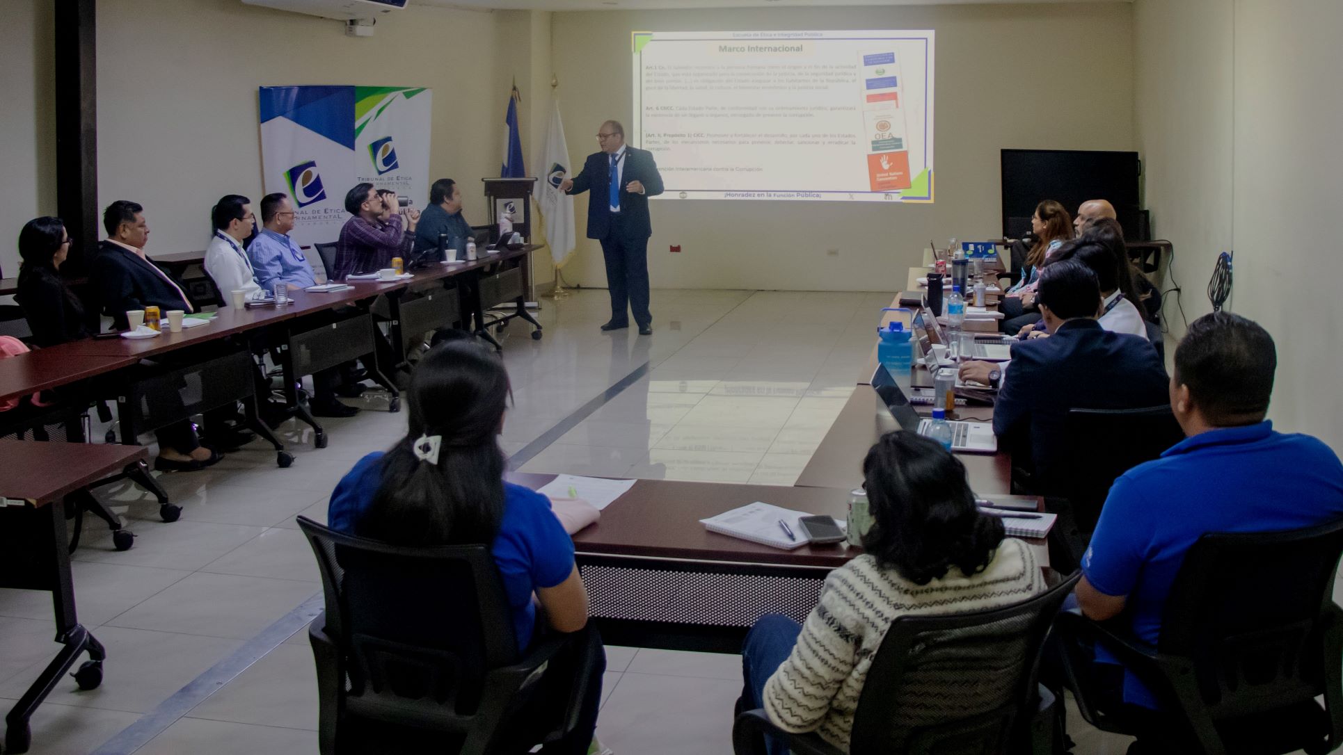 Arranca plan de capacitación dirigido a las comisiones de ética gubernamental